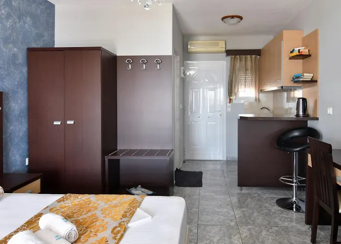 Hotel de apartamente Theodora Sarti