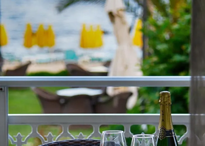 Theodora Hotel de apartamente