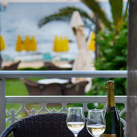 Theodora Apart-hotel